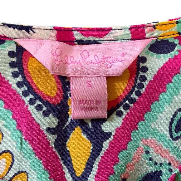 Lilly Pulitzer 100% Silk Multicolor Geometric Print Short Sleeve Blouse Size S - Picture 7 of 10